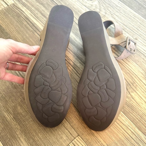 Kork-Ease Women's 9 'Keirn' Platform Wedge Sandal in Stone Under Casual Boho - Picture 7 of 11